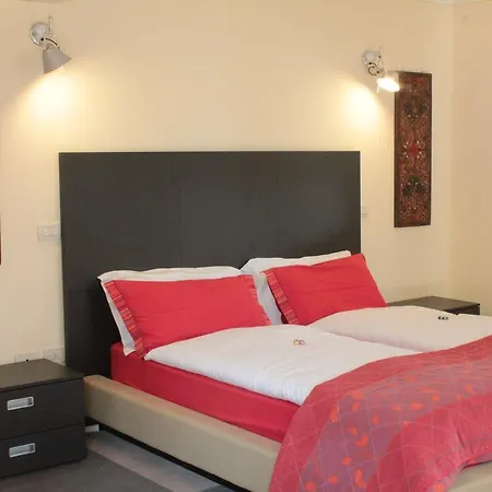 Apartment Holidays Verdelago Desenzano del Garda