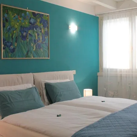 Apartment Holidays Verdelago